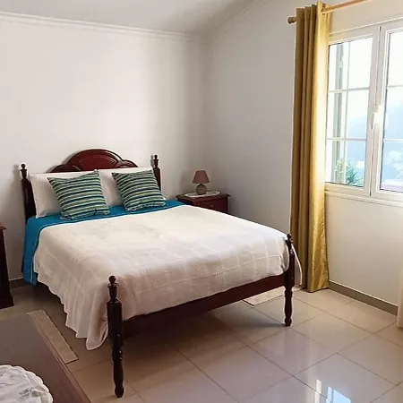 Villa Casa Com Vista E Garagem Funchal (Madeira)